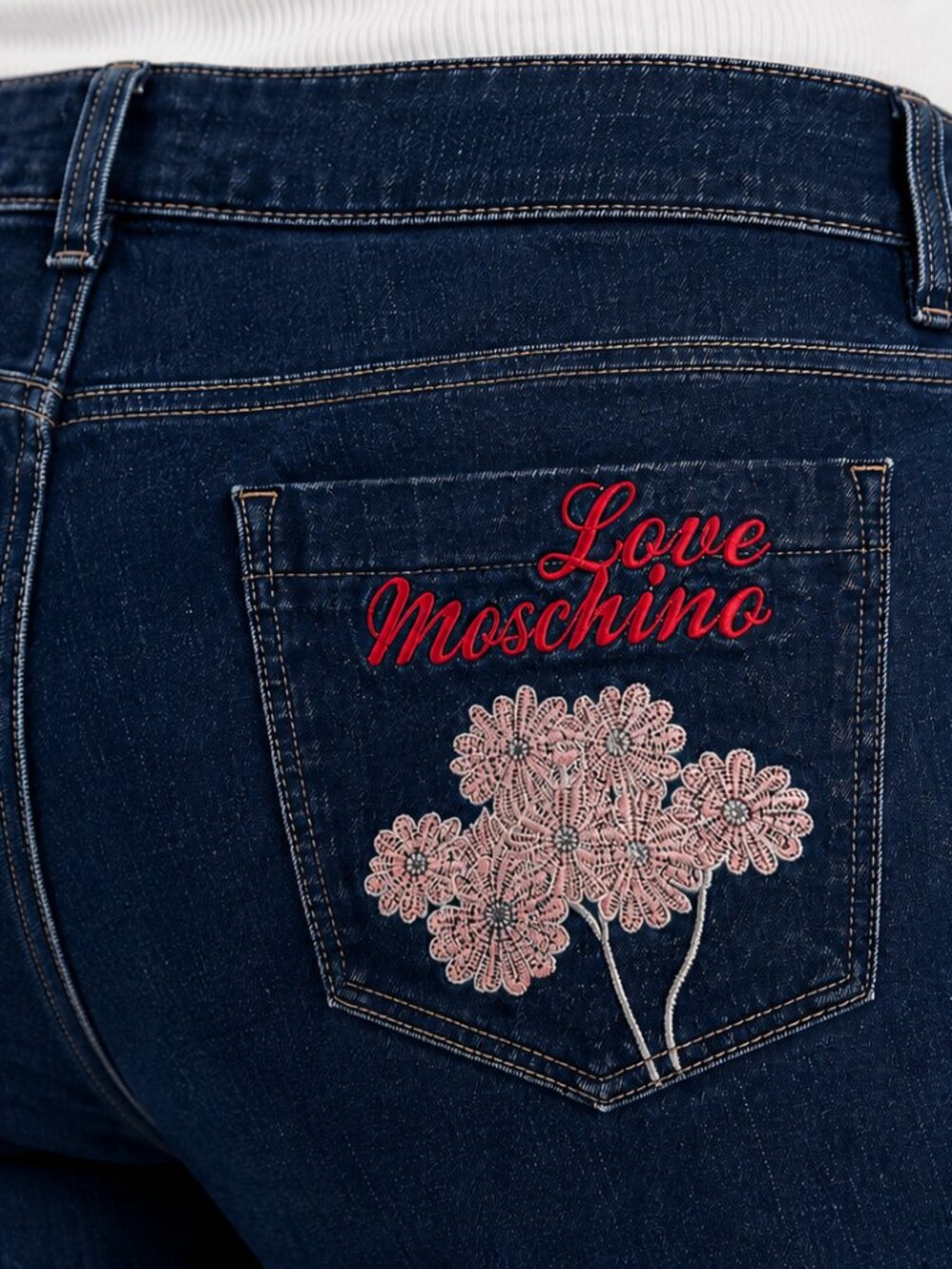 Love Moschino Jeans Size 33 Dark Wash Low Rise Floral Embroidered Pocket Y2K